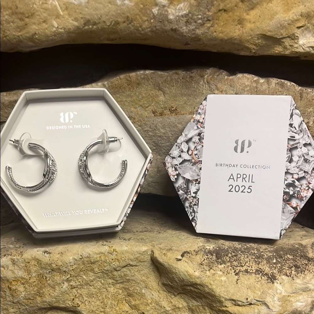 Elegant Bomb Party Rhodium Plating Hoops